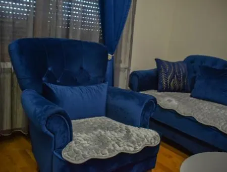 M&a S34 & Besplatan Spa, Elsa 2 公寓式酒店 4*